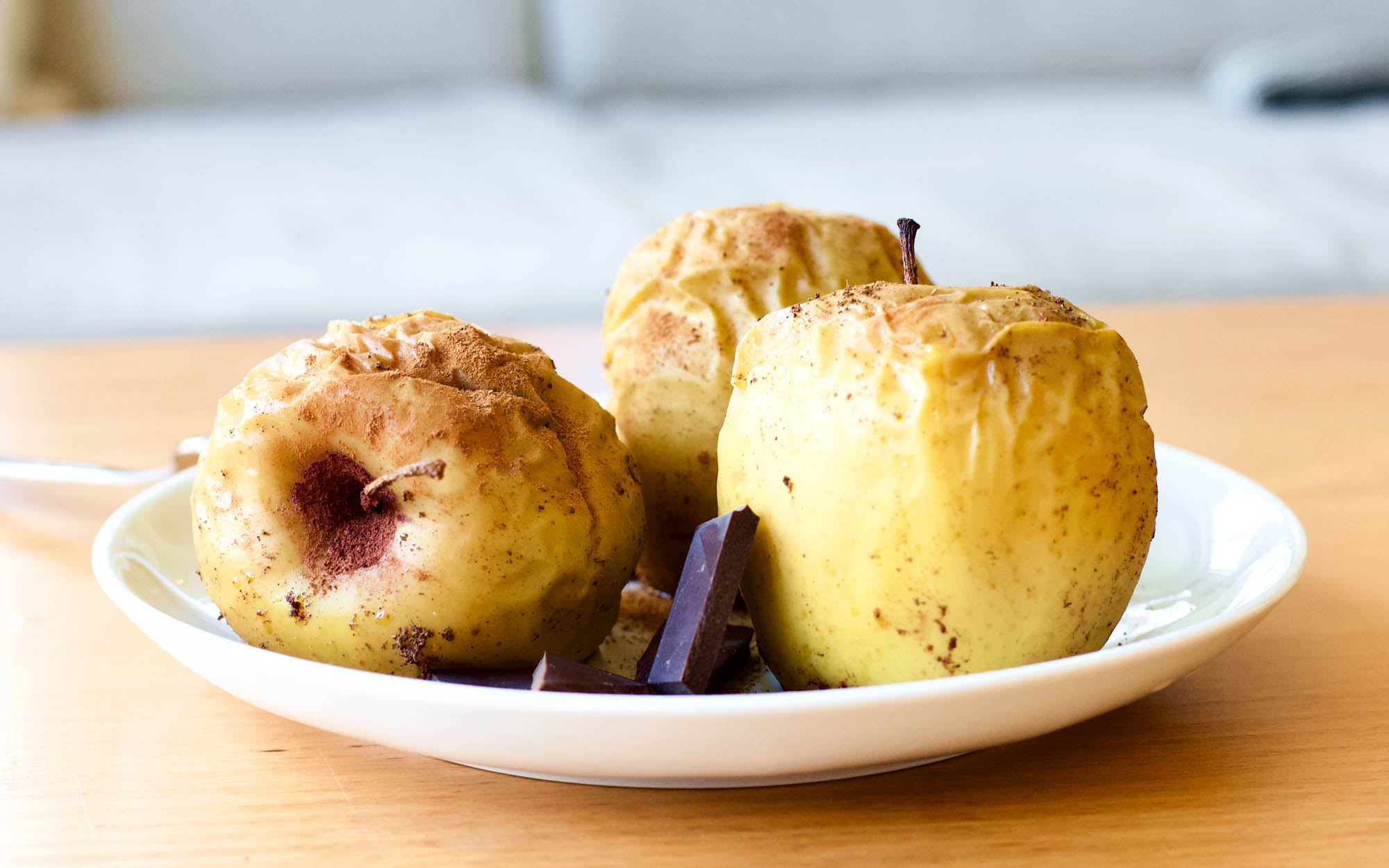 Cinnamon Baked Golden Apples