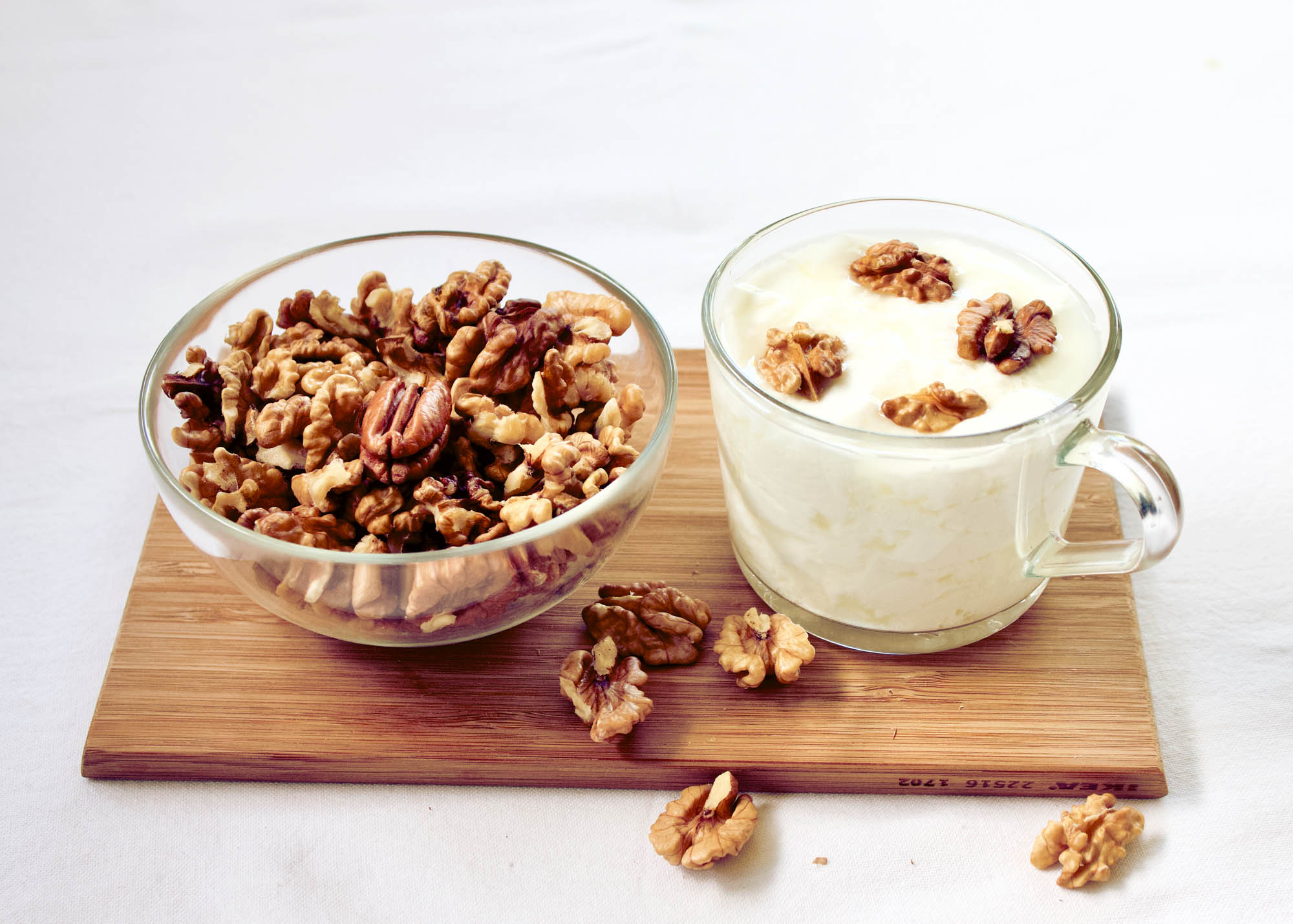 Homemade Yogurt with Friendly Nuts