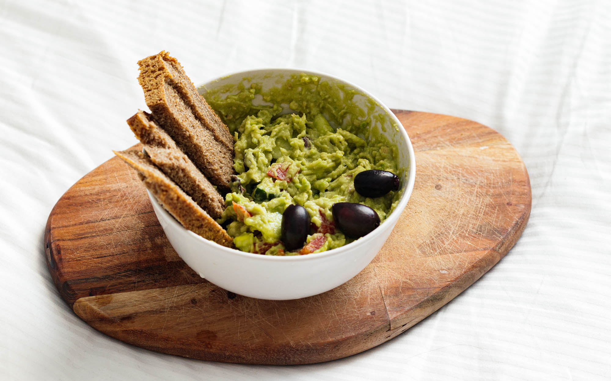 Simple Homemade Guacamole Recipe