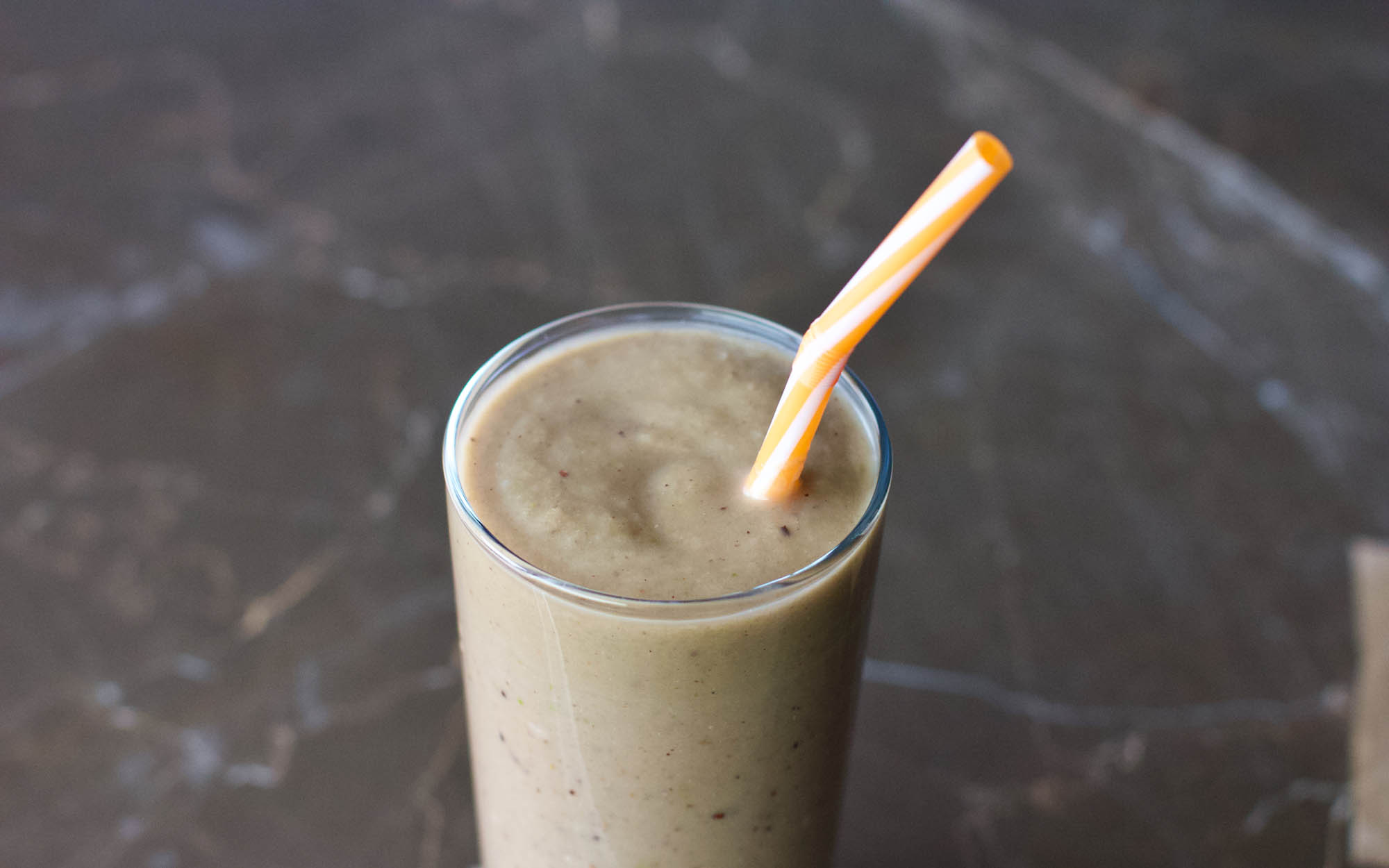 Simple Kiwi Apple Smoothie